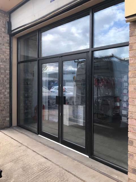 aluminium-shop-front-doors